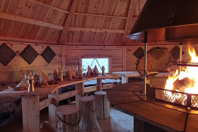 1 Day Pass Lapland Winter Park in Rovaniemi - Ice slide, sledding, and winter games that actually keep people engaged