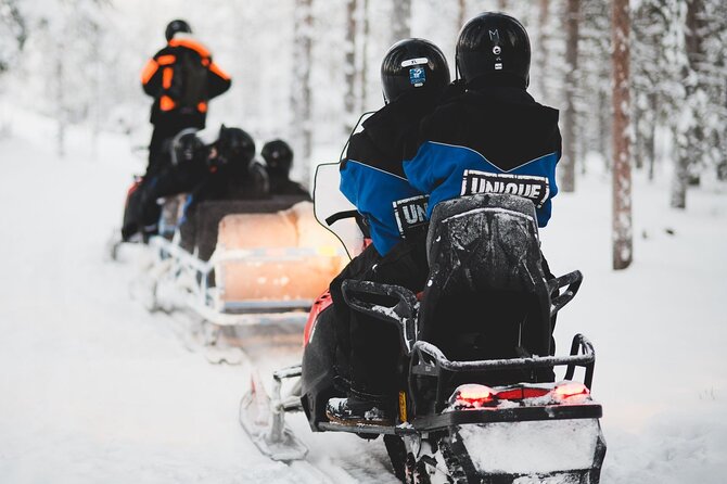1 Hour Easy Snowmobile Safari in Levi - Snowmobile safari setup in Levi, made for easy first rides
