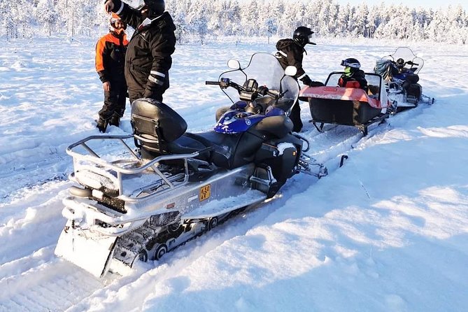 1-Hour Snowmobile Safari Experience - Practical tips that make or break your comfort