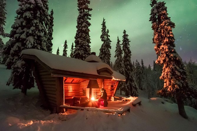 3-h Northern Light Safari by Snowmobiles From Levi - Gear and comfort: thermal overall, boots, gloves, and helmet