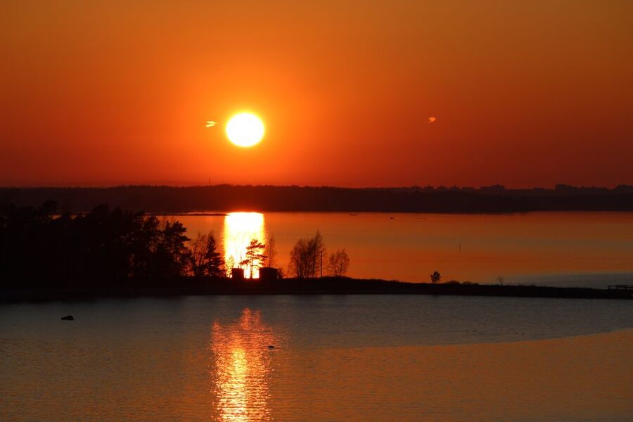 From Rovaniemi: Midnight Sun Forest Lake Float - Key Points at a Glance