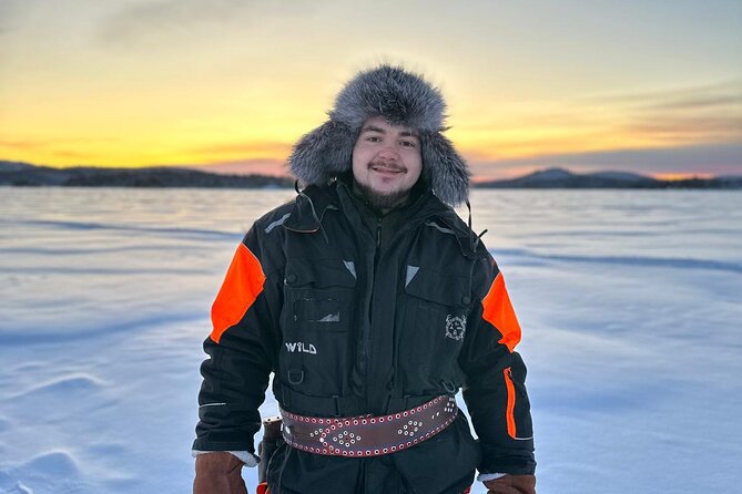From Saariselkä: Ice Fishing Tour to Lake Inari, reindeers &lunch - Ice fishing on Lake Inari’s frozen quiet
