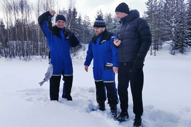 ICE FISHING experience - How This Ice Fishing Experience Really Feels in Rovaniemi