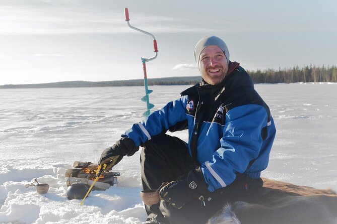 Ice Fishing Like a Finn, Apukka Adventures Rovaniemi - Meet at Apukka, then treat the bus like a stopwatch
