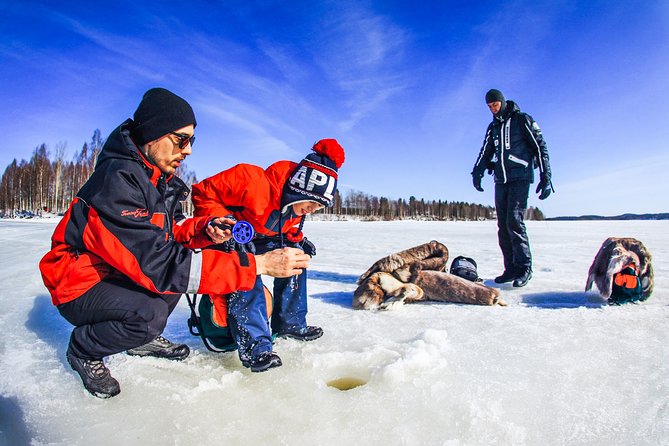 Ice Fishing Trip in Rovaniemi - Ice Fishing in Rovaniemi: What This 3-Hour Trip Feels Like