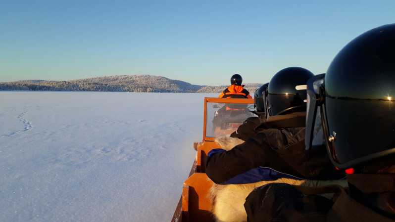 Ivalo: Ice Fishing Tour to Lake Inari, Reindeers & Lunch - A family-run ice day around Lake Inari