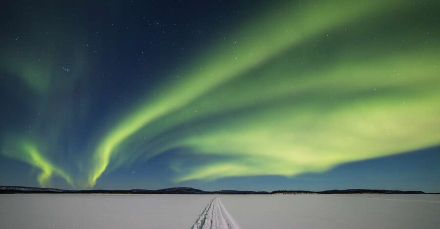 Ivalo: Lake Inari Northern Lights Tour w/ Reindeer & Dinner - Who should book this, and who should rethink it