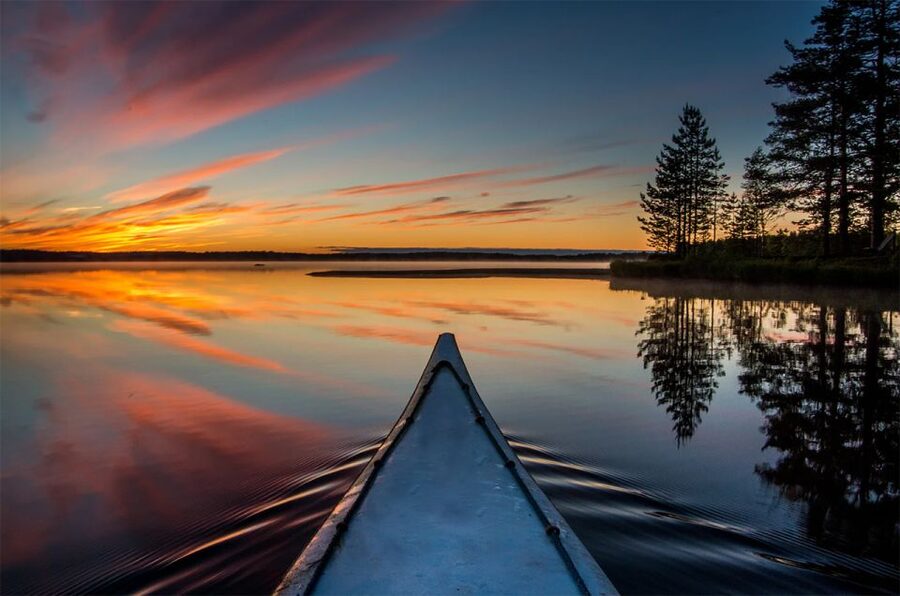 Lapland: Canoeing Trip with Reindeer and Husky Farm Tour - Should you book this Lapland canoe and animal day?