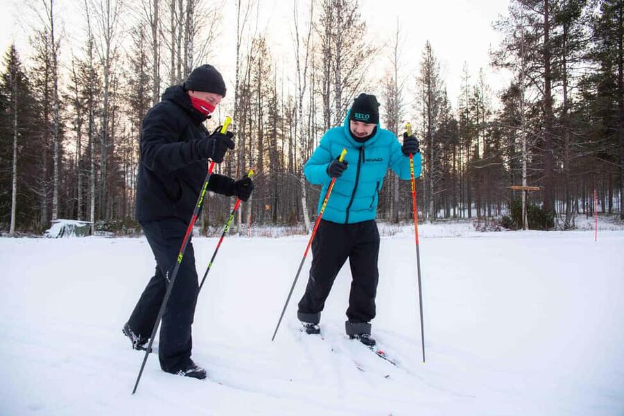 Levi: Cross-Country Skiing Experience - From Levi town to a frozen-lake glide