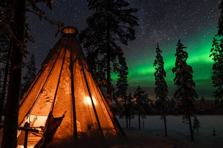 Levi: Northern Lights Campfire - What Drives Your Aurora Chances (Forecast, Sky Clarity, and Expectations)