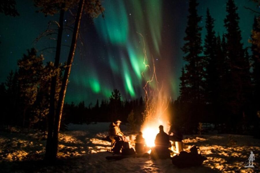 Levi: Northern Lights Hunt Including Campfire Snacks - Local myths at the fire: why stories change the feel of the hunt
