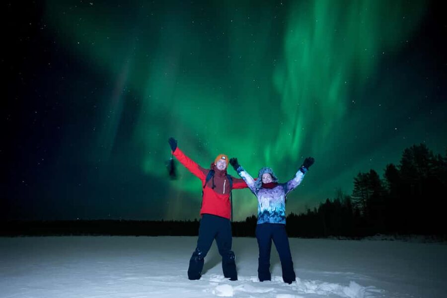 Levi: Northern Lights Hunting - Photography Tour - The Small-Group Minivan Advantage: Speed Without Chaos