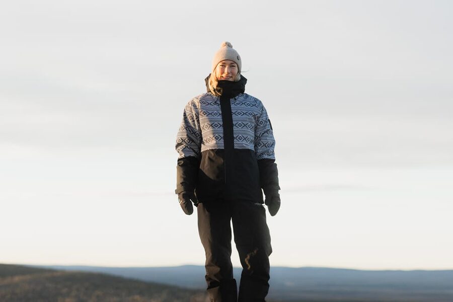 Levi: Rent Winter Clothing Sets - Warmth that works in cold reality: insulation plus waterproof and windproof design