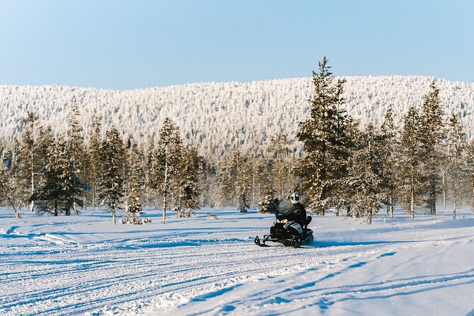 Levifell tour - Riding the Levi Fell Loop, 30 km of Snowmobile Trail Time