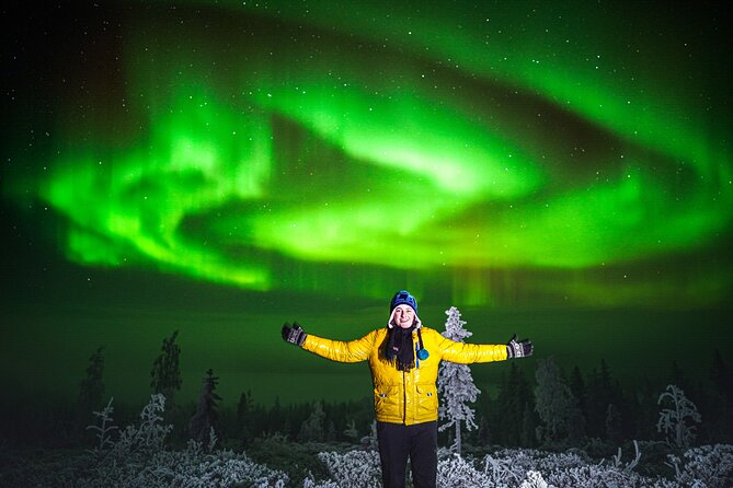 Night Snowshoeing Adventure under the Northern Lights - The Kota Campfire Break, and Why It’s More Than a Snack Stop