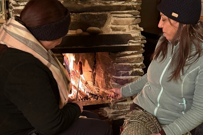 Northern Lights Adventure in the Wild with Campfire Treats - Should You Book This Northern Lights Night in Levi?