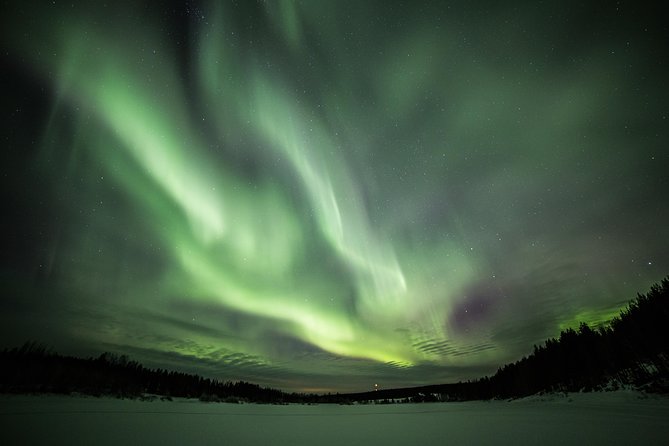Northern Lights Hunt Including Snacks on Campfire from Rovaniemi - Northern Lights hunt from Rovaniemi, starting at 9:00 pm