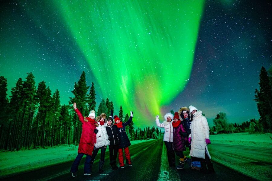 Northern Lights Hunting Adventure in Lapland - Chasing Clear Skies: Up to 400 km and Multiple Night Stops