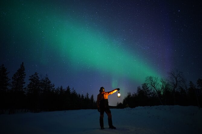 Northern Lights Hunting Photography Tour in Rovaniemi Finland - Lapland locations far from city lights: what you gain