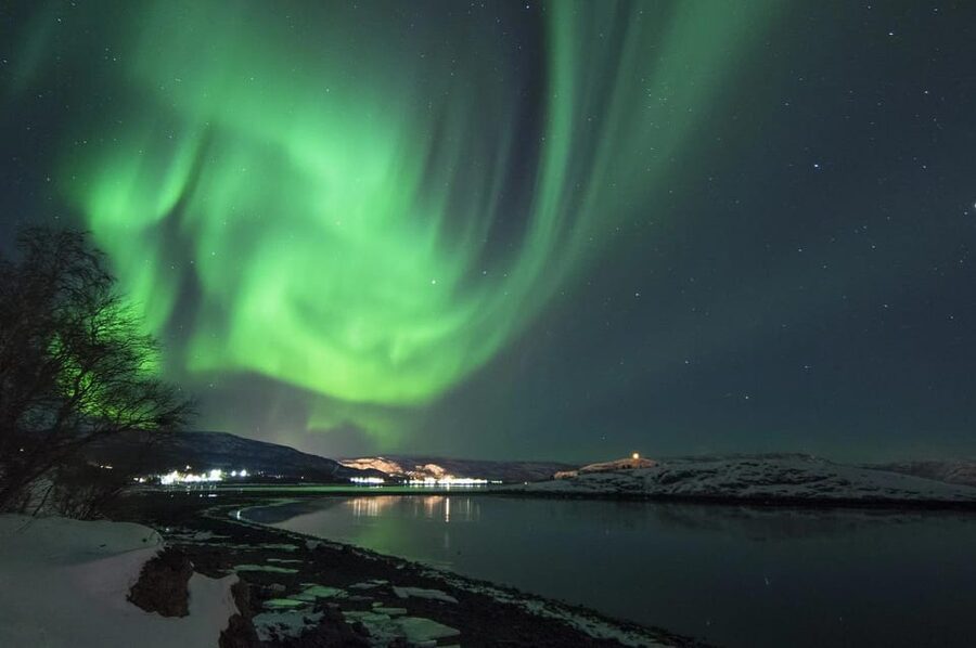 Northern Lights Hunting with Aurora Workshop - Ivalo Basecamp Workshop: aurora science without the headache