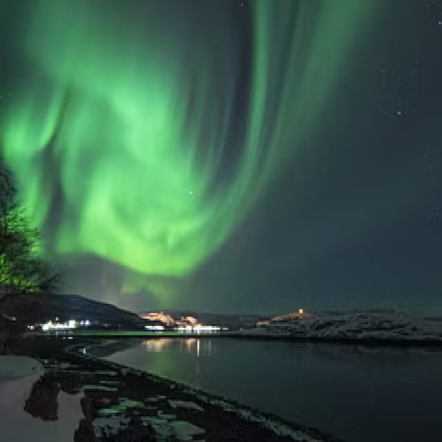 Northern Lights Hunting with Aurora Workshop - When clouds roll in: how the guides protect your odds