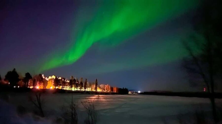 Northern lights private tour Rovaniemi - Northern Lights odds, weather clouds, and how the tour responds
