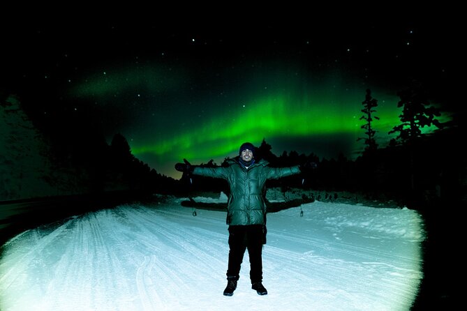 Northern Lights Rovaniemi: Guaranteed Tour with Local Guide - Group size and comfort: 15 people can feel cozy