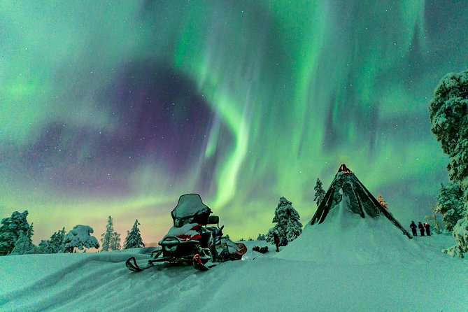 Northern Lights Snowmobile Driving Safari - Starting in Rovaniemi: Lapland Welcome and the rhythm of the night