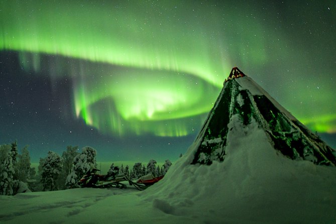 Northern Lights Snowmobile Sleigh Ride - Price and value: is $164.26 really fair?