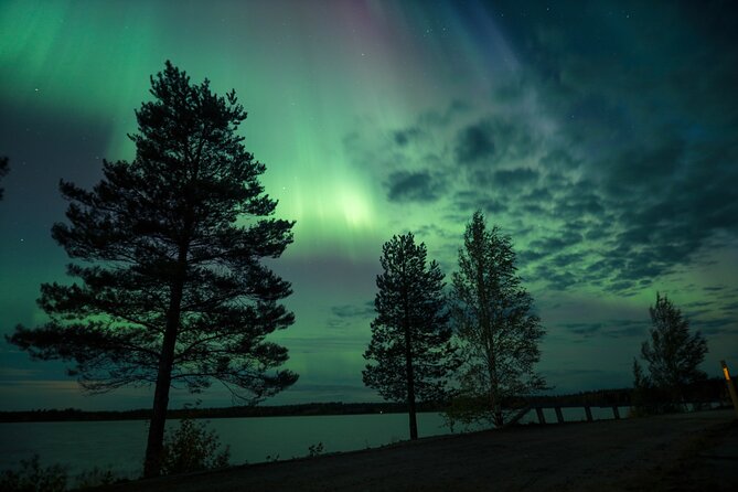 Northern Lights Tour with BBQ and drinks - Weather reality: what to do when the sky does not cooperate