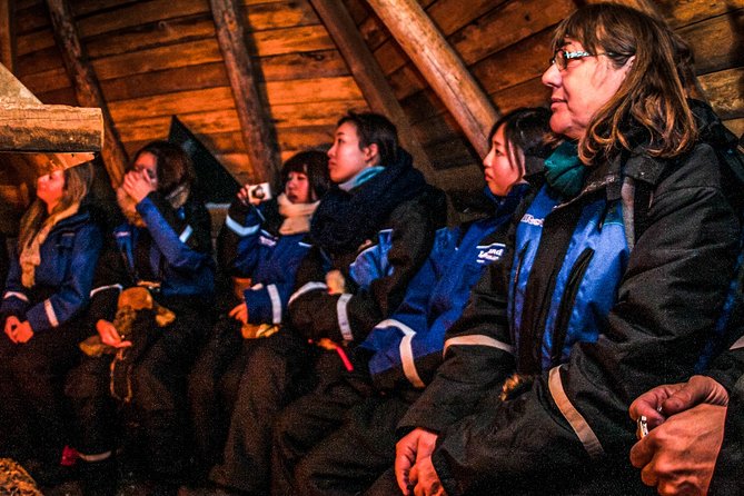 Private Aurora Tour (5 or more) by Aurora Experts - Rovaniemi - What winter gear you should count on (and what to bring yourself)