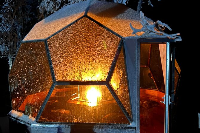 Private Glass Igloo Dinner on the Shore of Frozen Lake - Private glass igloo dinner on a frozen lake, what it feels like