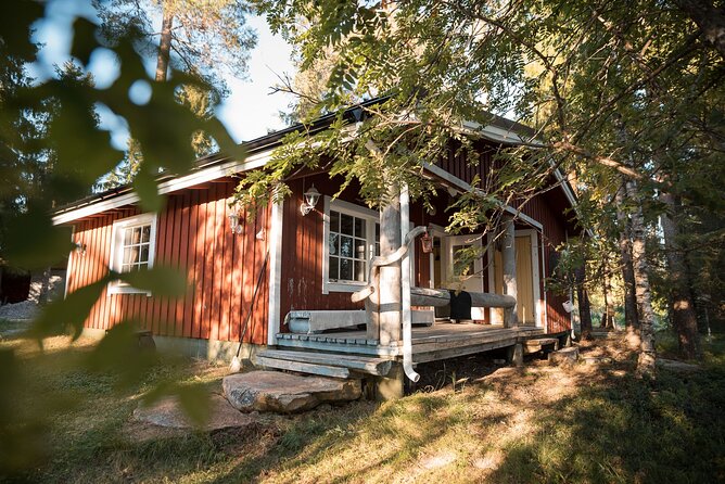 Private Lappish evening in the wilderness with traditional sauna and dinner - Price and value: what you pay for at $593