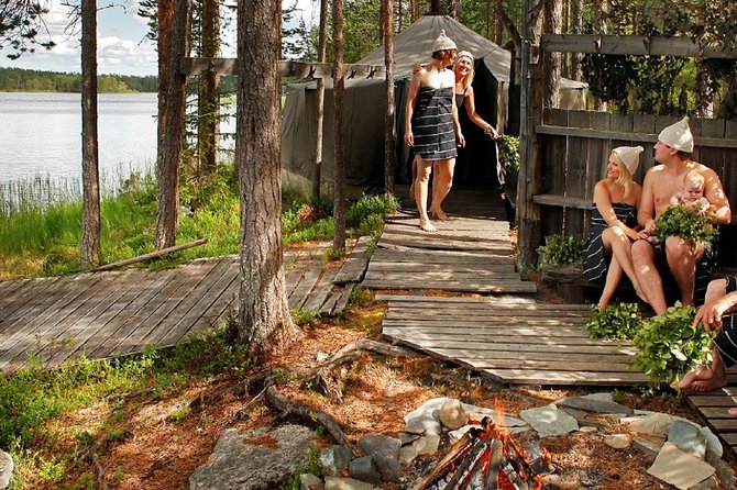 Private Traditional Lakeside Sauna with Midnight Sun - Cooling off in the lake: the included part you should plan for