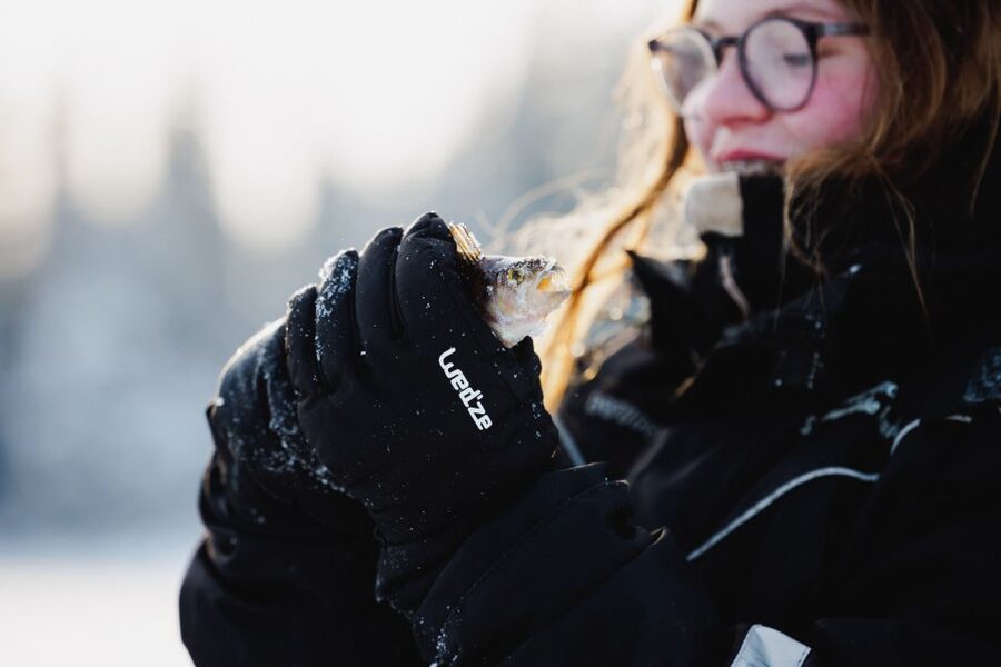 Rovaniemi: Arctic Circle Ice Fishing Experience - Ice fishing in Rovaniemi, and what 4 hours really means