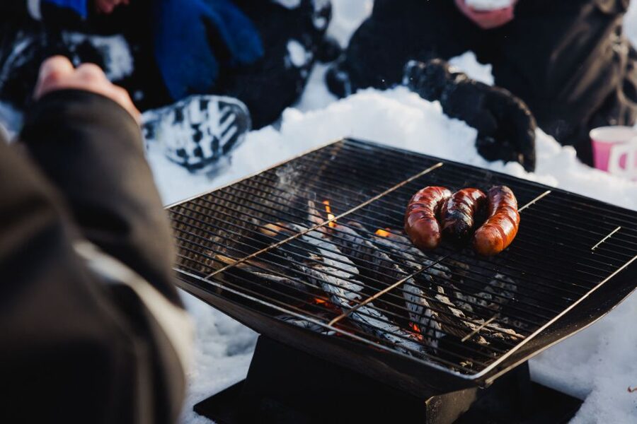Rovaniemi: Arctic Circle Ice Fishing Experience - Who should book this ice fishing tour, and who should skip it
