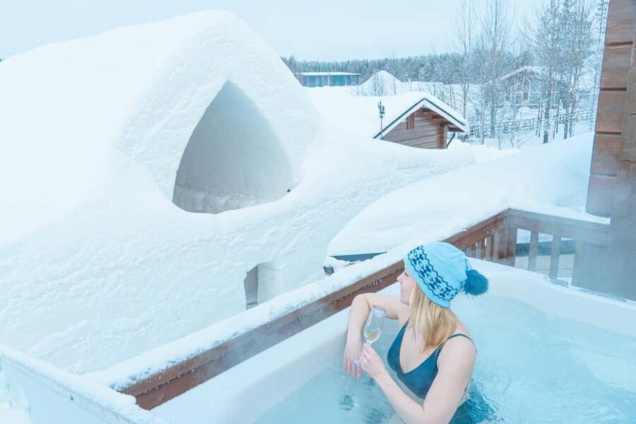 Rovaniemi: Arctic Snow Hotel Tour and Snow Sauna Experience - Key highlights to look for
