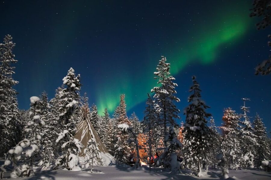 Rovaniemi: Aurora Borealis and Picnic - The 3-Hour Rhythm: Drive, Watch, Eat, Watch Again
