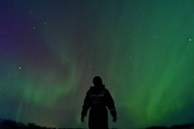 Rovaniemi: Aurora Hunting & Photography Tour - Learning aurora photography on location: cameras and phone tips