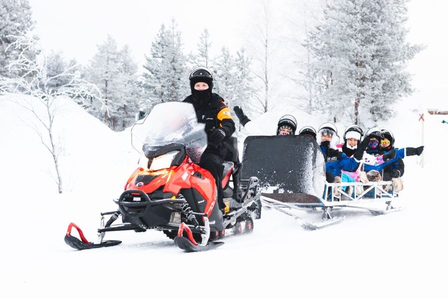 Rovaniemi: Family Snowmobile Safari with Campfire and Snacks - Pickup and Drop-Off: Where You Meet and How Early to Arrive