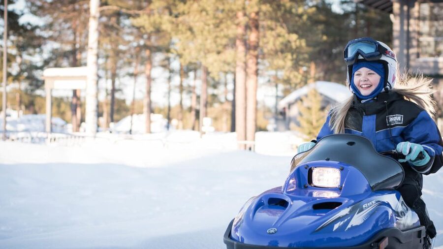 Rovaniemi: Family Snowmobile Safari with Campfire and Snacks - Thermal Gear and What You Should Bring (Besides Yourself)