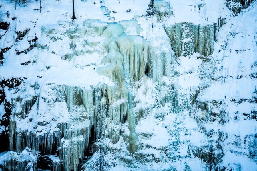 Rovaniemi: Frozen Waterfalls of Korouoma Canyon & Pro Photos - Korouoma Canyon: where winter turns cliffs into ice art