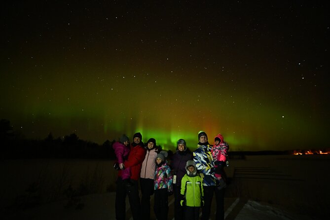 Rovaniemi: Guaranteed Northern Lights - Small Group & Photography - What the guides do: photography coaching plus aurora spotting