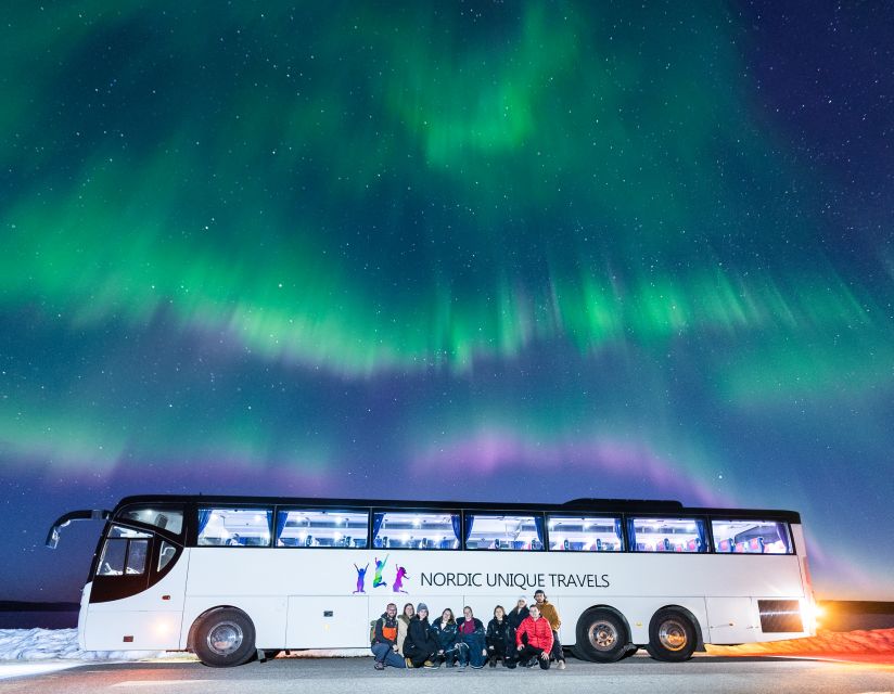Rovaniemi: Hunting Northern Lights Bus Tour - Meeting at Nordic Unique Travels, where your night starts