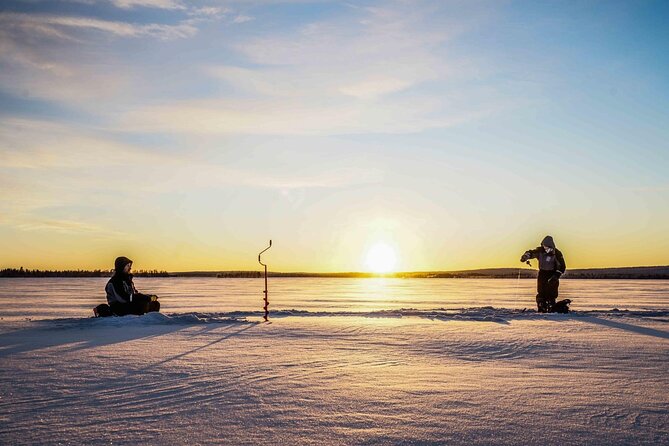 Rovaniemi: Ice Fishing from Private Lakefront Property & BBQ - What to bring for winter comfort on the ice