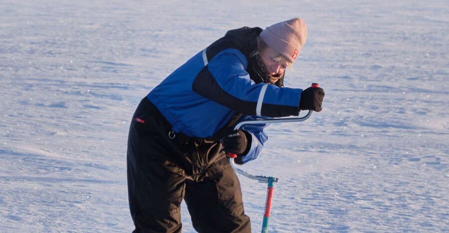 Rovaniemi: Ice-Fishing like a Finn - Getting a Bite: Perch and Other Freshwater Fish
