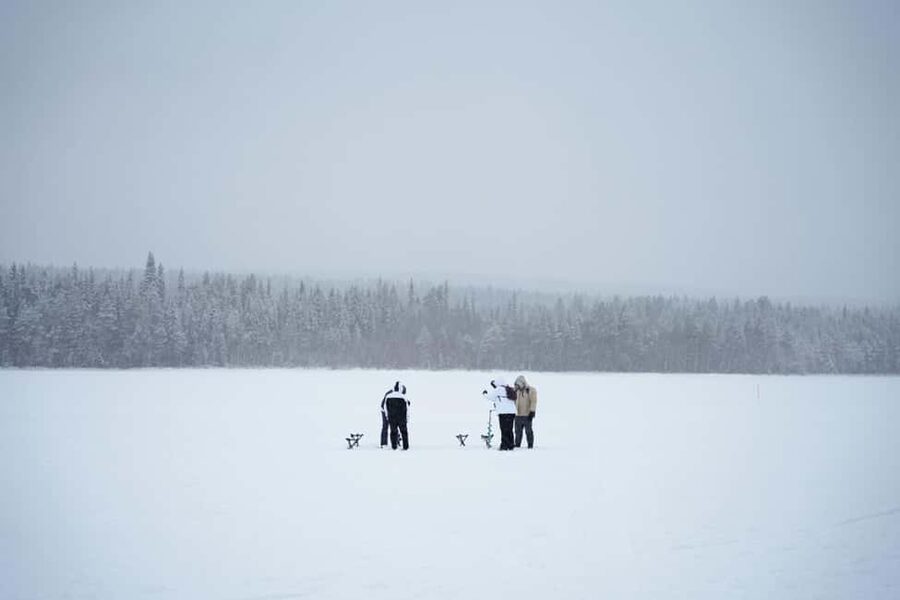 Rovaniemi: Ice Fishing Small Group Tour & Barbeque - Learning to Drill the Ice and Set Your Fishing Rod