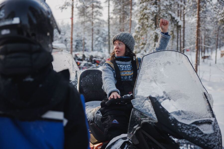 Rovaniemi: Ice Fishing & Snowmobile Safari Combo Day - Why this Rovaniemi winter combo day works