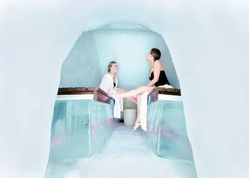 Rovaniemi: Ice Restaurant Dinner with Snow Sauna & jacuzzi - Arctic SnowHotel Tour: Ice Rooms, Details, and a Real Sense of Place