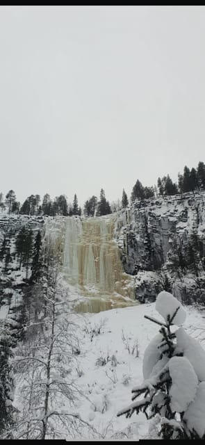 Rovaniemi: Korouoma Frozen Waterfalls Hike & Hot BBQ Lunch - Winter Gear: Why the Outfit Makes a Difference